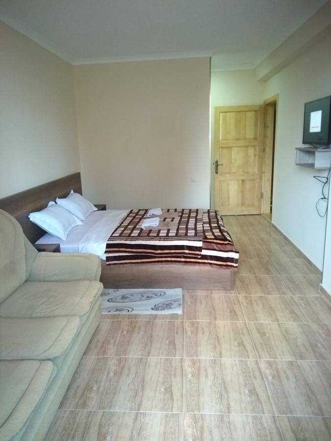 Varazi Apartments Tbilisi Buitenkant foto
