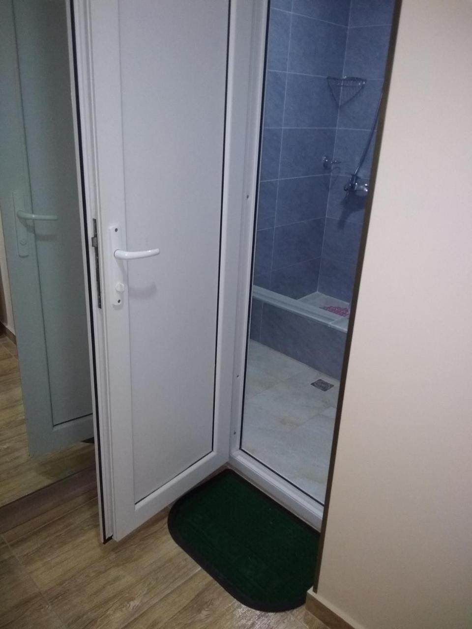 Varazi Apartments Tbilisi Buitenkant foto