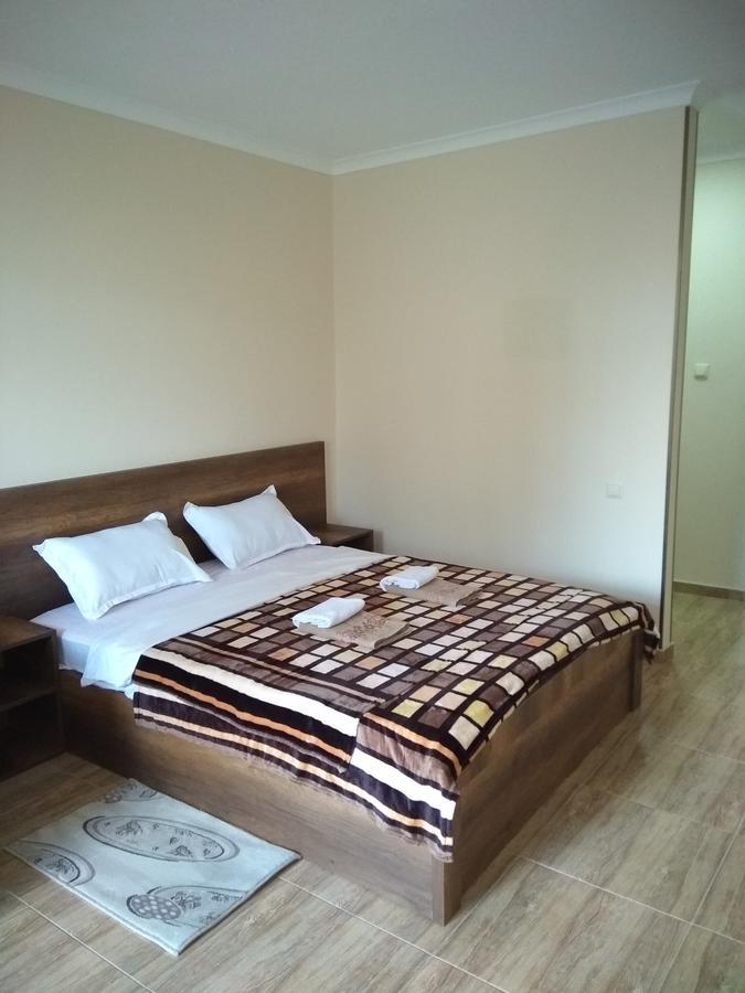 Varazi Apartments Tbilisi Buitenkant foto