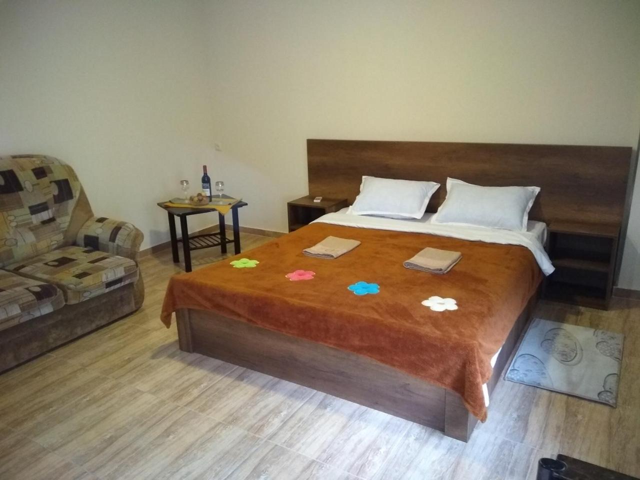 Varazi Apartments Tbilisi Buitenkant foto