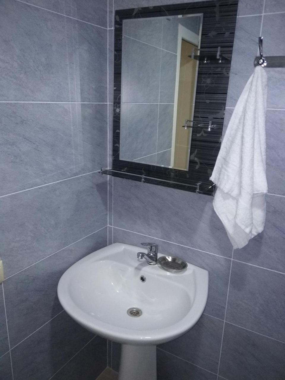 Varazi Apartments Tbilisi Buitenkant foto